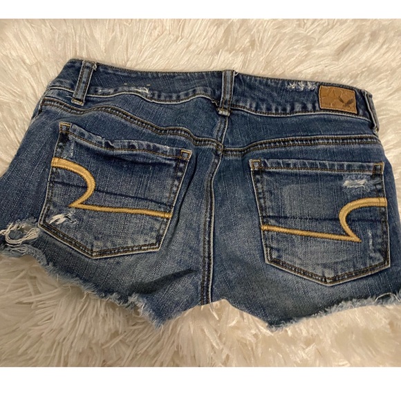 American Eagle shorts - Picture 2 of 3